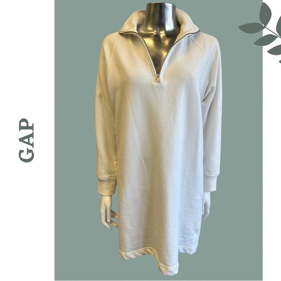 🛍️ 3/$40 GAP White Pullover Romper Dress Knit Athleisure Size Extra Small - Picture 1 of 7